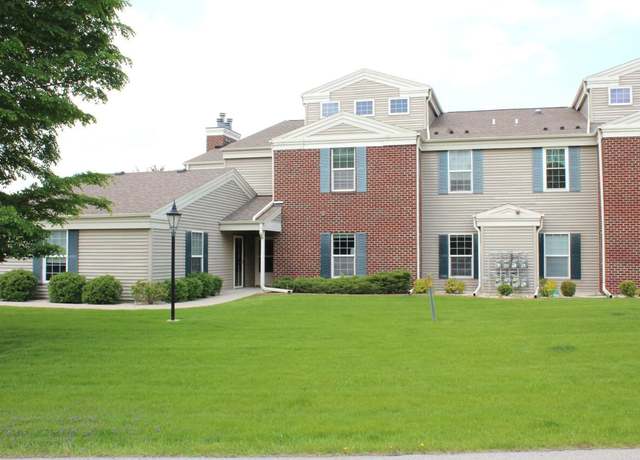 Property at N16W26545 Wild Oats Dr Unit A, Pewaukee, WI 53072, 2 beds, 2 baths