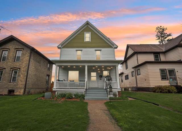 Property at 211 College Ave, Watertown, WI 53094, 4 beds, 2 baths