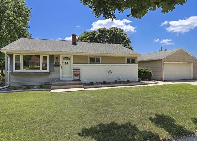 Property at 9705 W Montana Ave, West Allis, WI 53227, 3 beds, 2 baths