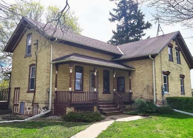 Property at W2298 State Road 16, Watertown, WI 53094, 4 beds, 2 baths