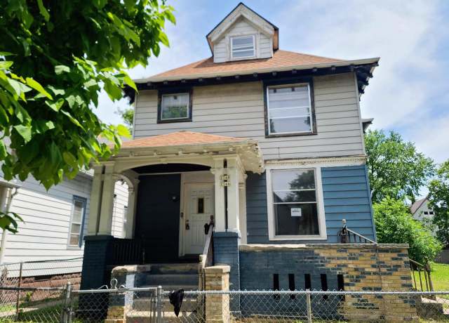 Property at 2346 N 17th St Unit 2346-2348, Milwaukee, WI 53206, 5 beds, 2 baths