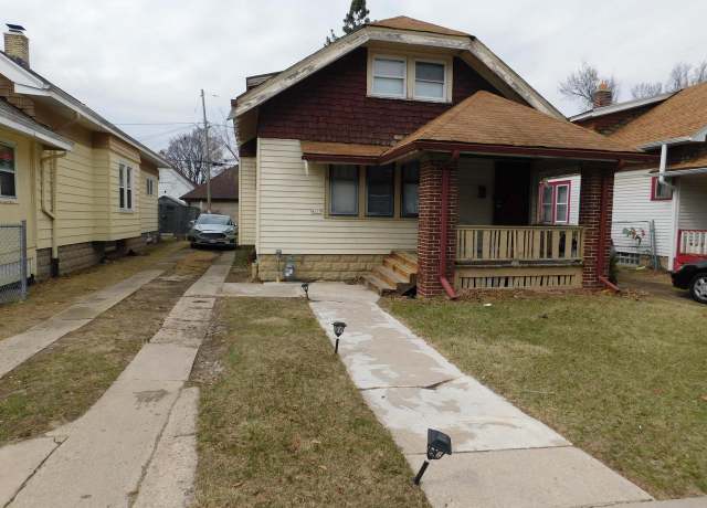 Property at 4119 N 25th St, Milwaukee, WI 53209, 3 beds, 1 bath
