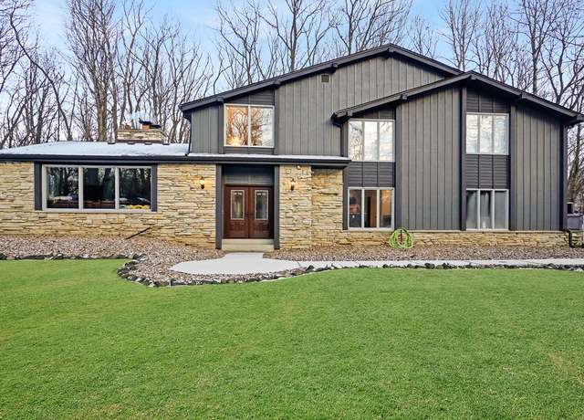 Property at 1116 Kings Rd, Hartford, WI 53027, 4 beds, 2.5 baths
