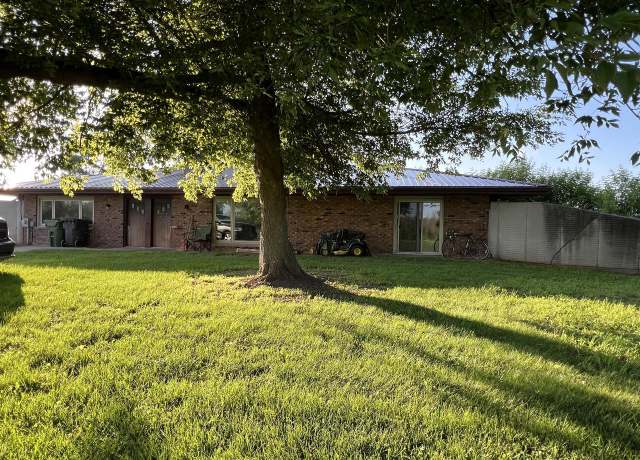 Property at 7635 Schwahn Rd, Greenleaf, WI 54126, 3 beds, 1.5 baths