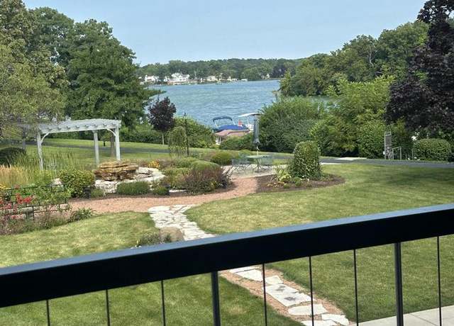 Property at 3405 S Browns Lake Dr #8, Burlington, WI 53105, 1 bed, 1.5 baths