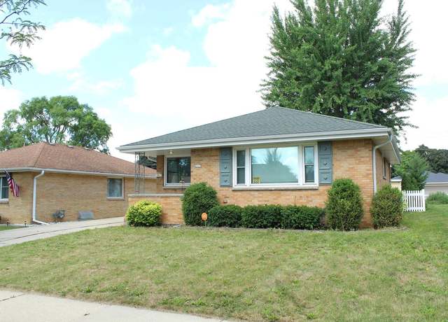 Property at 4227 N 71st St, Milwaukee, WI 53216, 3 beds, 1.5 baths