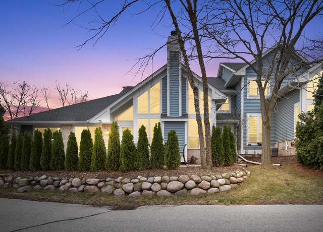 Property at 14135 W Waters Way, New Berlin, WI 53151, 2 beds, 2.5 baths