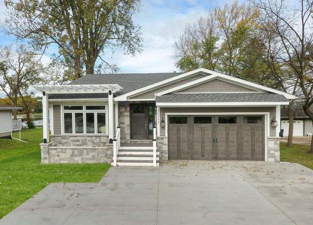 Property at 24722 84th St, Salem, WI 53168, 3 beds, 2 baths