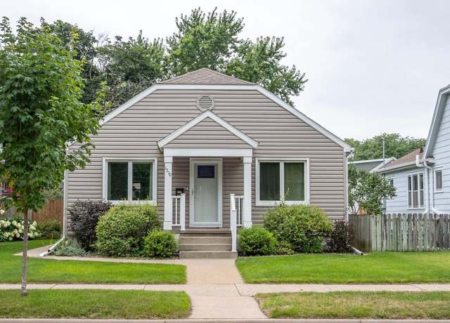 Property at 1210 20th Street South St, La Crosse, WI 54601, 4 beds, 1.5 baths