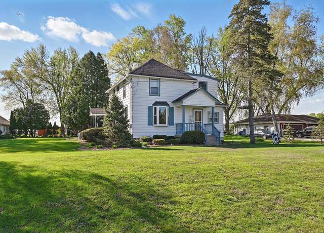 Property at S81W17005 Woods Rd, Muskego, WI 53150, 4 beds, 2 baths