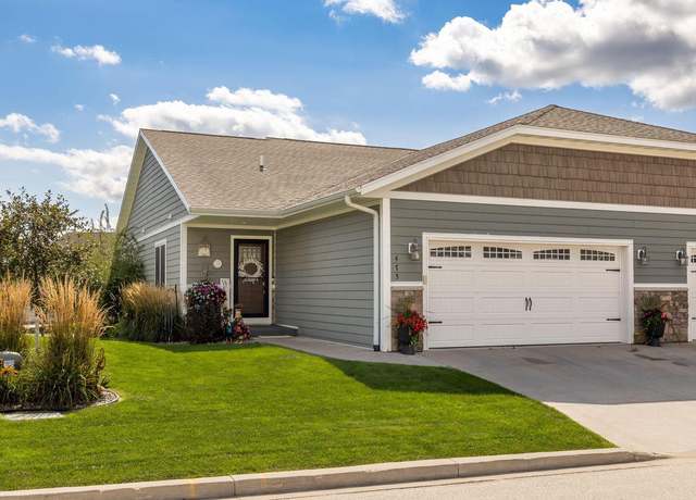 Property at 475 Coronado Cir, Onalaska, WI 54650, 4 beds, 3 baths