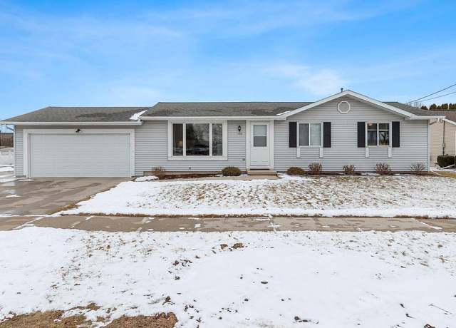 Property at 1824 Menasha Ave, Manitowoc, WI 54220, 3 beds, 1.5 baths