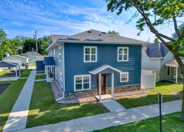 Property at 1024 Denton St, La Crosse, WI 54601, 2 beds, 1.5 baths