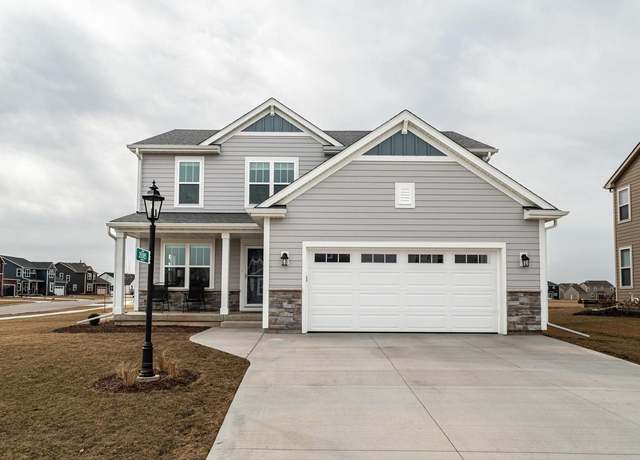 Property at 35085 Yahara Ct, Summit, WI 53066, 4 beds, 2.5 baths