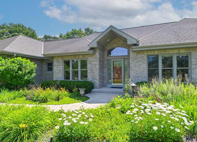 Property at N87W27165 Perennial Ter, Hartland, WI 53029, 4 beds, 3.5 baths