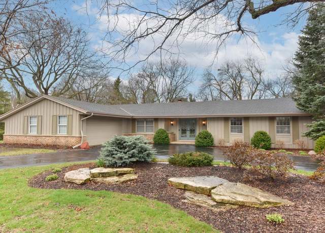 Property at 6275 Parkview Rd, Greendale, WI 53129, 3 beds, 2.5 baths