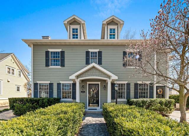 Property at 1415 Michigan Ave, Manitowoc, WI 54220, 4 beds, 3.5 baths