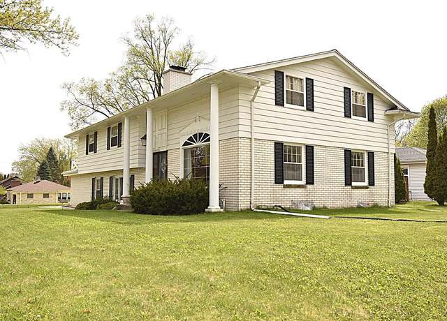 Property at 208 Fairview Ave, South Milwaukee, WI 53172, 4 beds, 2 baths
