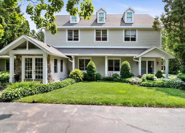 Property at N1526 Willowbrook Rd, Lake Geneva, WI 53147, 6 beds, 5 baths