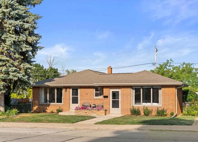Property at 2507 S Chicago Ave, South Milwaukee, WI 53172, 3 beds, 2 baths