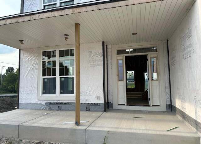 Property at N58W25990 Autumn Way, Lisbon, WI 53089, 4 beds, 2.5 baths