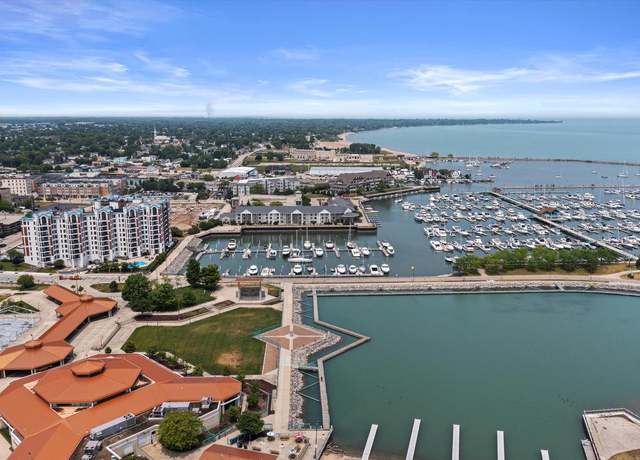 Property at 333 Lake Ave #309, Racine, WI 53403, 2 beds, 2 baths