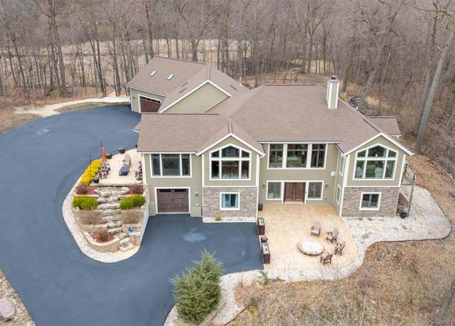 Property at 150 Jencris Ct, Colgate, WI 53017, 5 beds, 3 baths