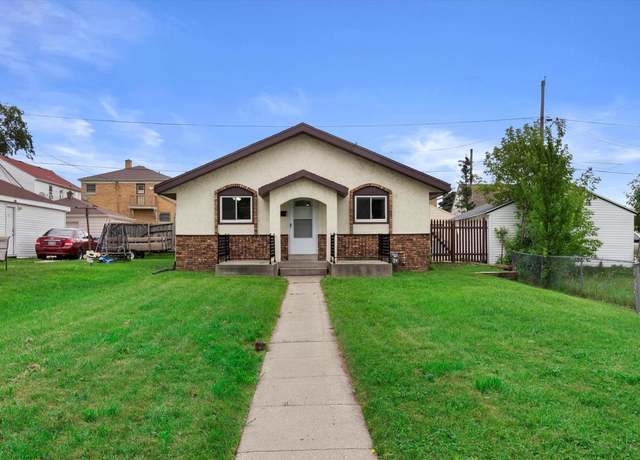 Property at 5264 N 44th St St, Milwaukee, WI 53218, 3 beds, 1 bath