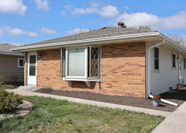 Property at N87W15042 Rozanne Dr, Menomonee Falls, WI 53051, 3 beds, 1.5 baths