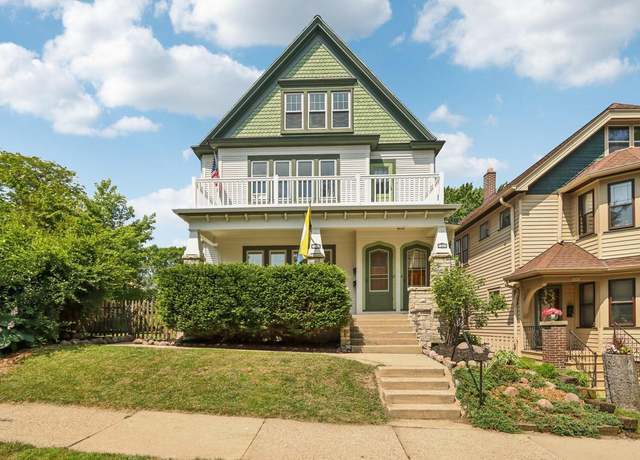 Property at 3247 S Delaware Ave #3249, Milwaukee, WI 53207, 4 beds, 2 baths