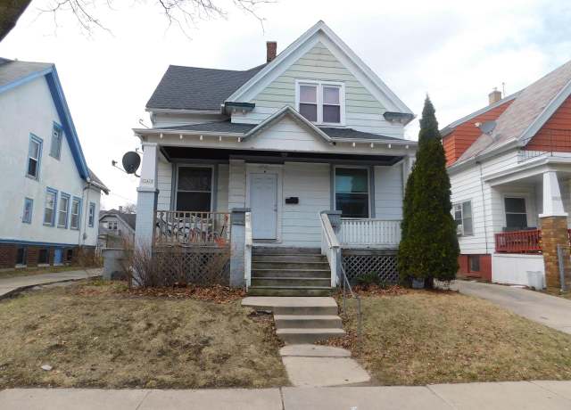 Property at 3747 N 3rd St Unit 3747A, Milwaukee, WI 53212, 4 beds, 2 baths