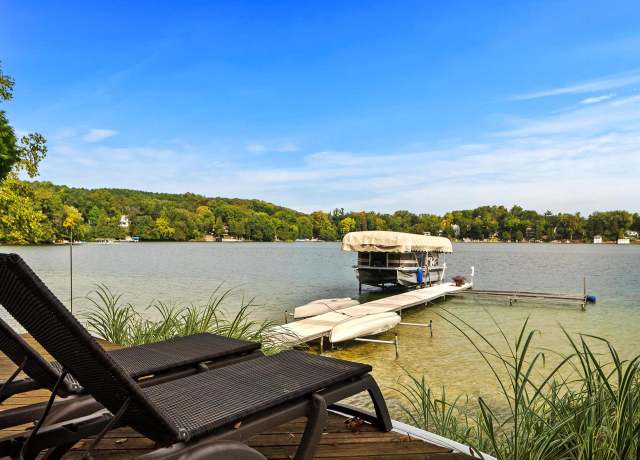 Property at W6538 County Road C, Plymouth, WI 53073, 2 beds, 1.5 baths