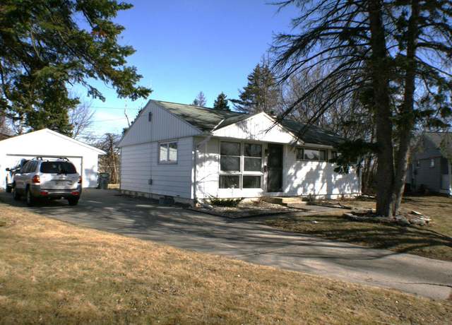 Property at 6100 W Burdick Ave, Milwaukee, WI 53219, 5 beds, 2.5 baths