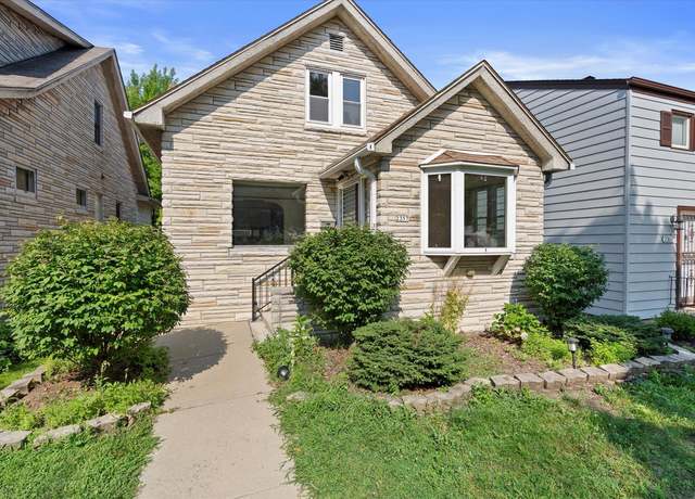 Property at 2357 S 77th St, West Allis, WI 53219, 4 beds, 1.5 baths