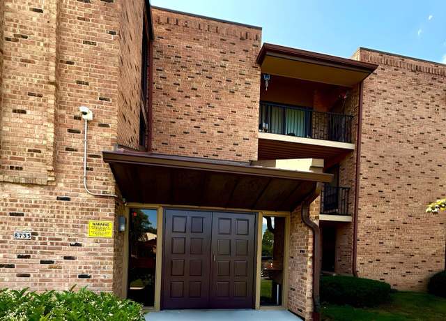 Property at 8735 N 72nd St #206, Milwaukee, WI 53223, 2 beds, 1.5 baths