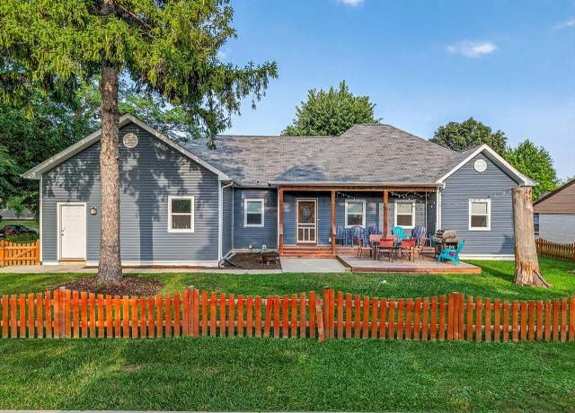 Property at 1030 Wheeler St, Lake Geneva, WI 53147, 4 beds, 3 baths