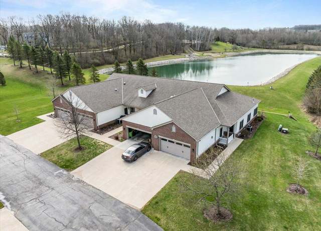 Property at 652 Pleasantwood Dr #4, Kewaskum, WI 53040, 2 beds, 3 baths