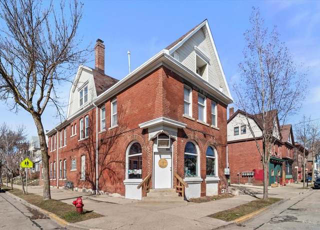 Property at 800 E Chambers St, Milwaukee, WI 53212