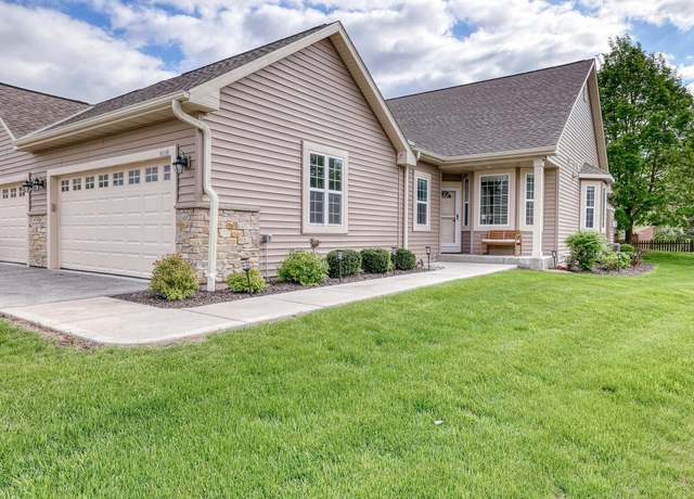Property at 6928 S Weather Edge Cir, Lannon, WI 53046, 3 beds, 3 baths