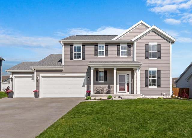 Property at W240N5703 Maple Grove Ln, Sussex, WI 53089, 5 beds, 3.5 baths
