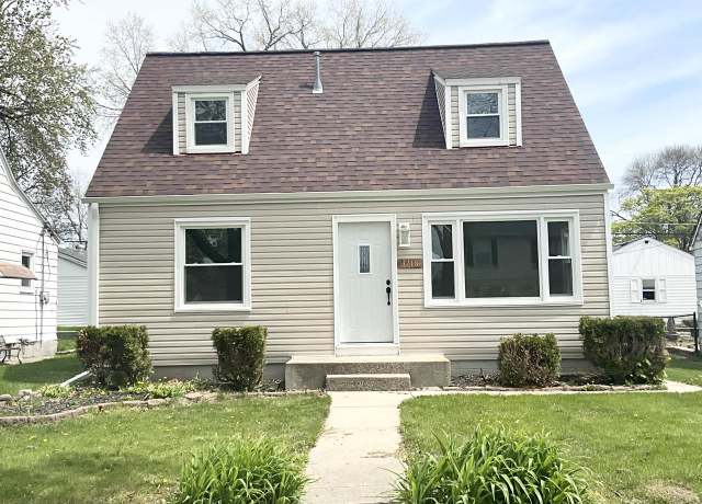 Property at 3718 N 98th St, Milwaukee, WI 53222, 3 beds, 1 bath
