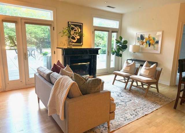 Property at 1515 N Van Buren St #208, Milwaukee, WI 53202, 2 beds, 2 baths