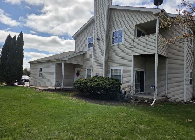 Property at 414 Autumn Dr Unit B, Delavan, WI 53115, 3 beds, 1.5 baths