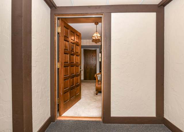 Property at 8900 N Park Plaza Ct #115, Brown Deer, WI 53223, 2 beds, 2 baths