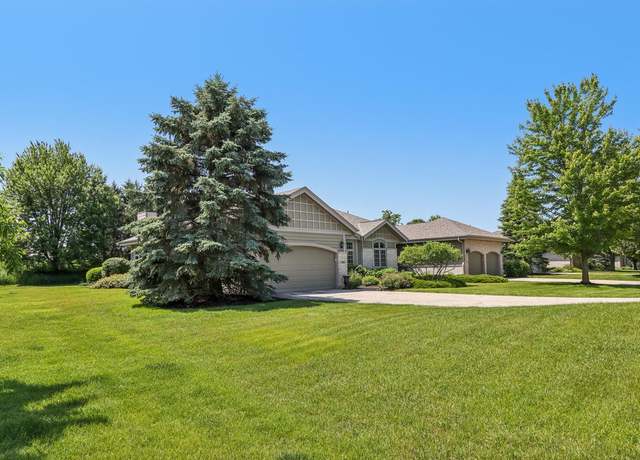 Property at 16885 Lake Rd Unit A, Brookfield, WI 53005, 2 beds, 3 baths