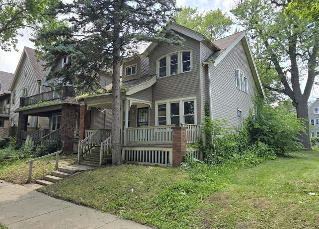 Property at 2335 N 44th St, Milwaukee, WI 53210, 5 beds, 2 baths