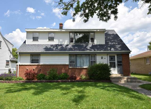 Property at 4640 S 14th St, Milwaukee, WI 53221, 5 beds, 2 baths