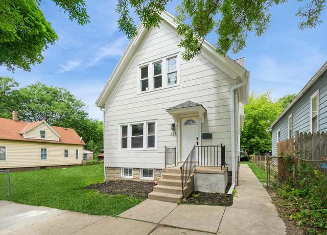 Property at 128 W Hadley St, Milwaukee, WI 53212, 4 beds, 2 baths