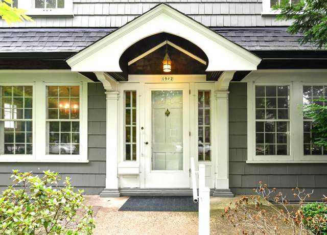 Property at 1942 Church St, Wauwatosa, WI 53213, 3 beds, 1.5 baths