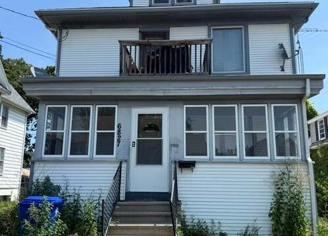 Property at 6827 25th Ave, Kenosha, WI 53143, 4 beds, 2 baths